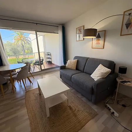 Lumineux, Terrasse, Clim, Parking, Centre *